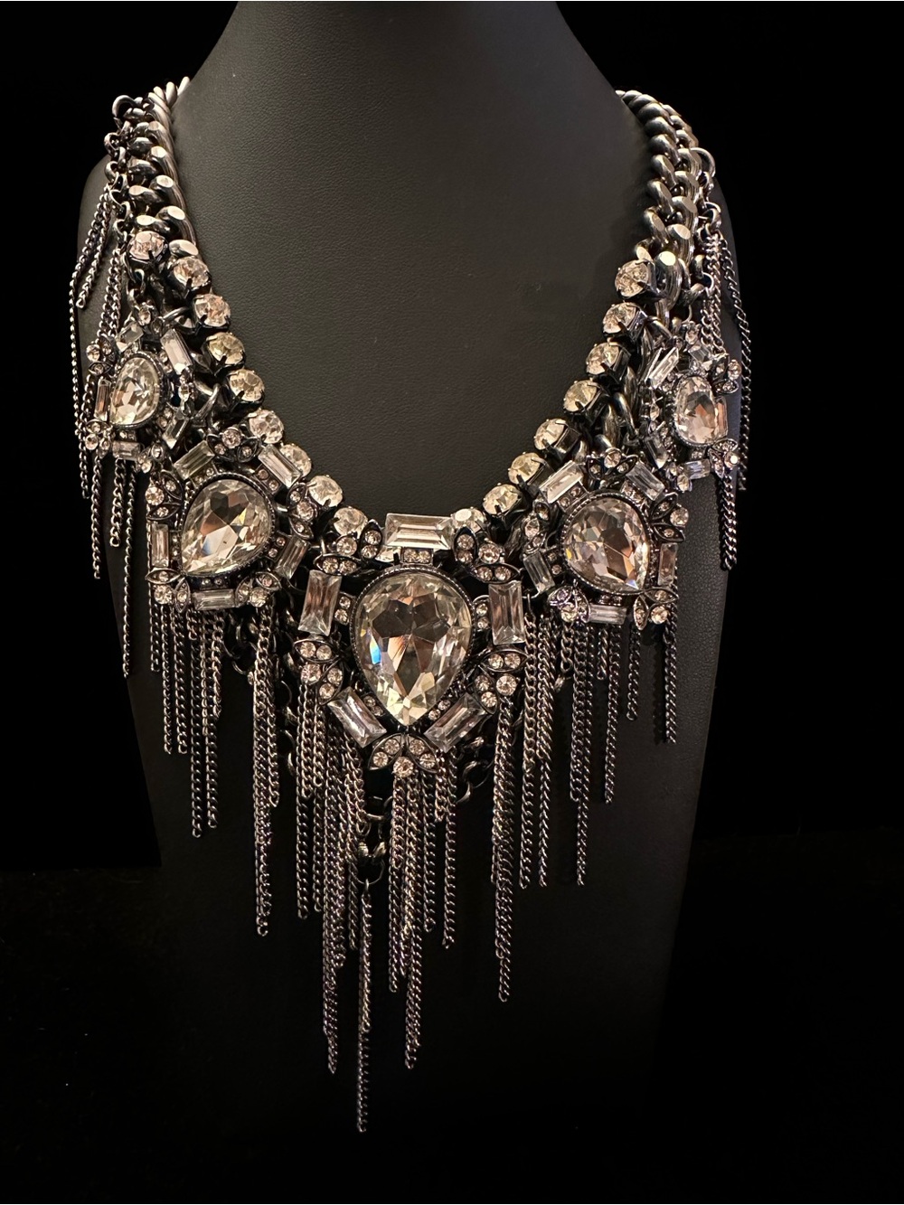 Vintage Charming Charlie Chunky Statement necklace/Glass and black metal